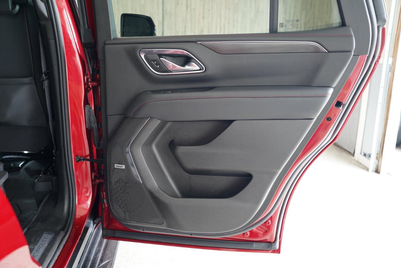 Used 2022 Chevrolet Tahoe RST w/ Sport Performance Package AWD/4WD image 34