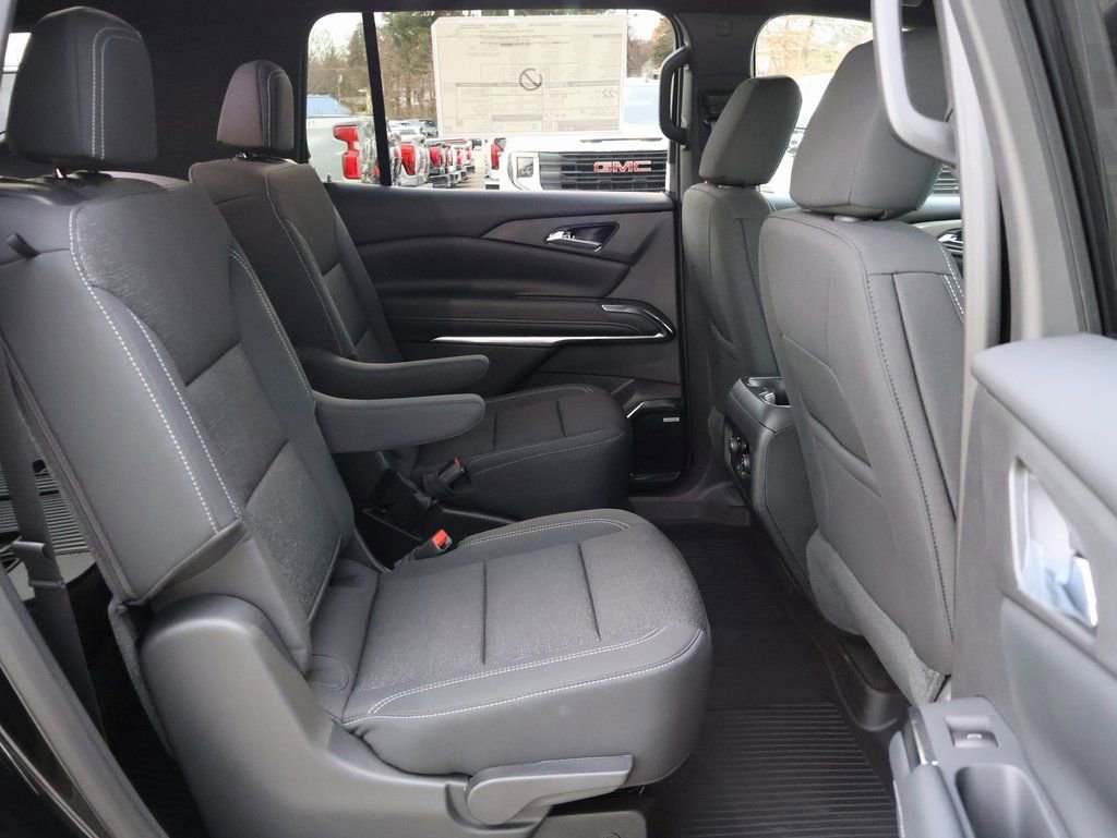 New 2026 Chevrolet Traverse LT w/ Enhanced Driving Package image 31
