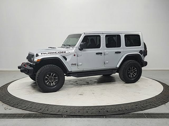 Used 2024 Jeep Wrangler Unlimited Rubicon AWD/4WD image 3