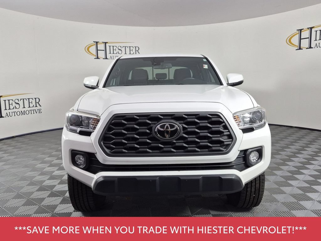 Used 2020 Toyota Tacoma TRD Off-Road AWD/4WD image 9