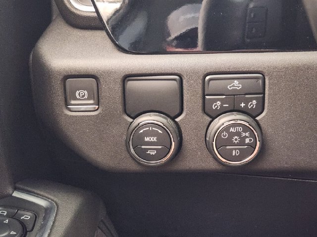 Used 2024 Chevrolet Silverado 1500 RST w/ Convenience Package II RWD image 22