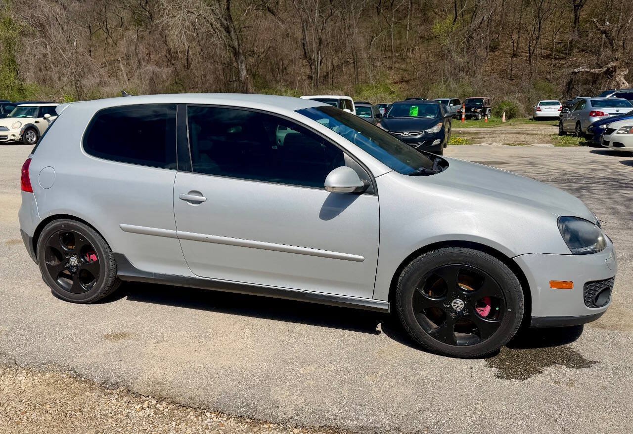 Used 2009 Volkswagen GTI 2-Door FWD image 3