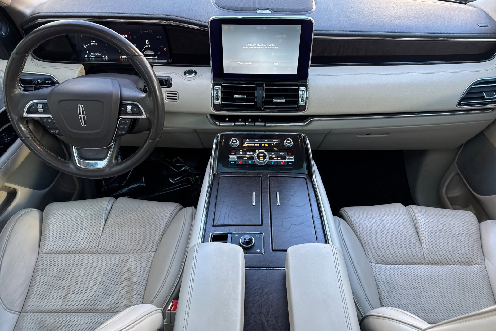 Used 2018 Lincoln Navigator L Reserve w/ Technology Package image 13