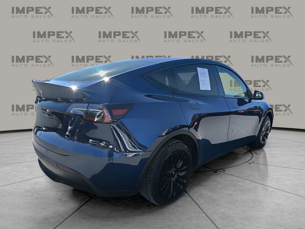 Used 2024 Tesla Model Y Long Range image 5