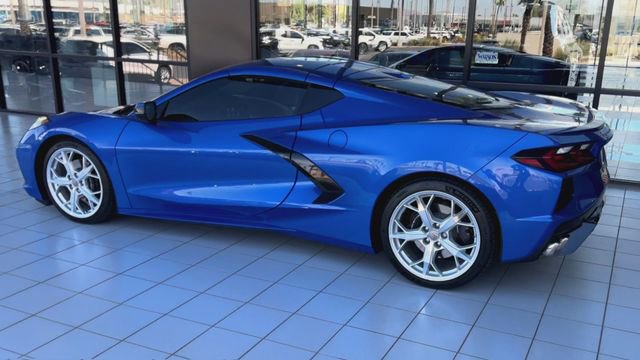 Used 2020 Chevrolet Corvette Stingray Preferred Cpe w/ 2LT Preferred Equipment Group RWD image 4