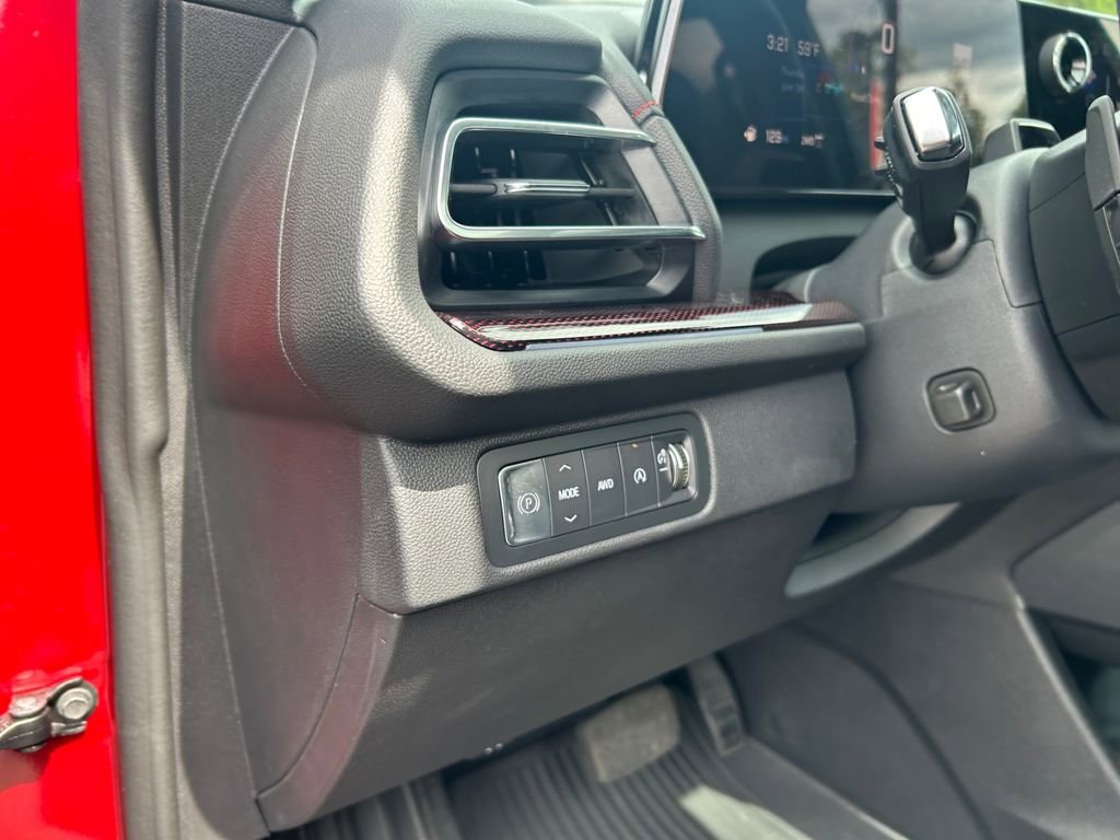 Used 2024 Chevrolet Traverse RS w/ LPO, Floor Liner Package image 21