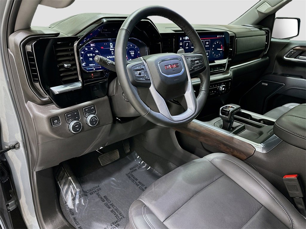Used 2025 GMC Sierra 1500 SLT image 9