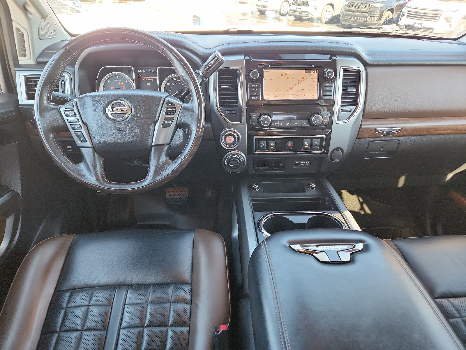 Used 2019 Nissan Titan Platinum Reserve w/ Platinum Utility Package image 11
