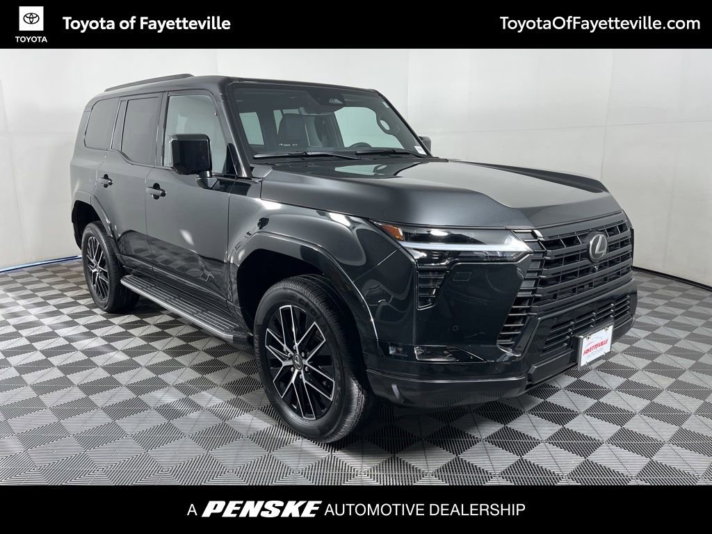 Used 2025 Lexus GX 550 w/ Accessory Package (2T) image 17