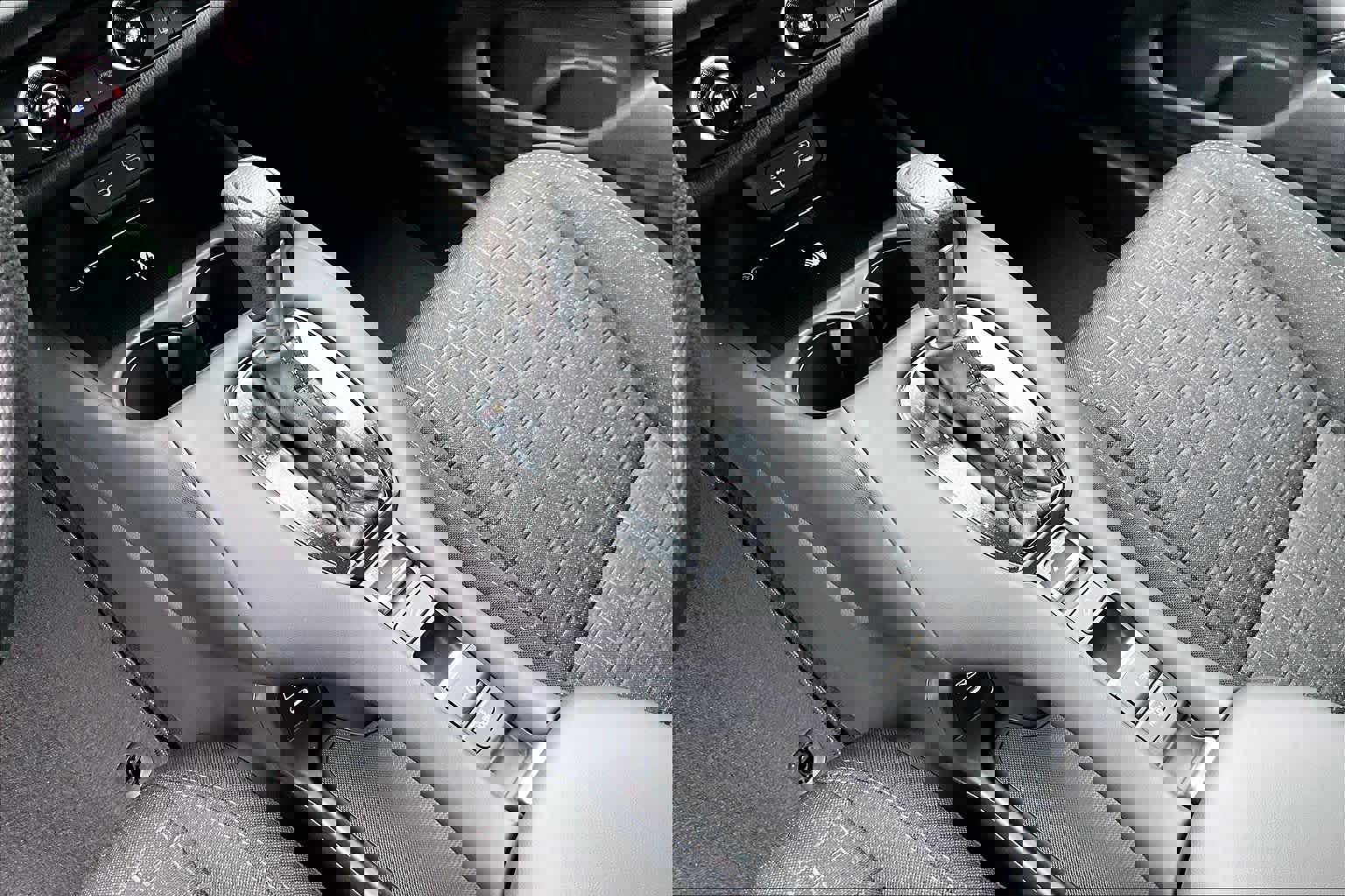 New 2026 Honda HR-V LX image 7