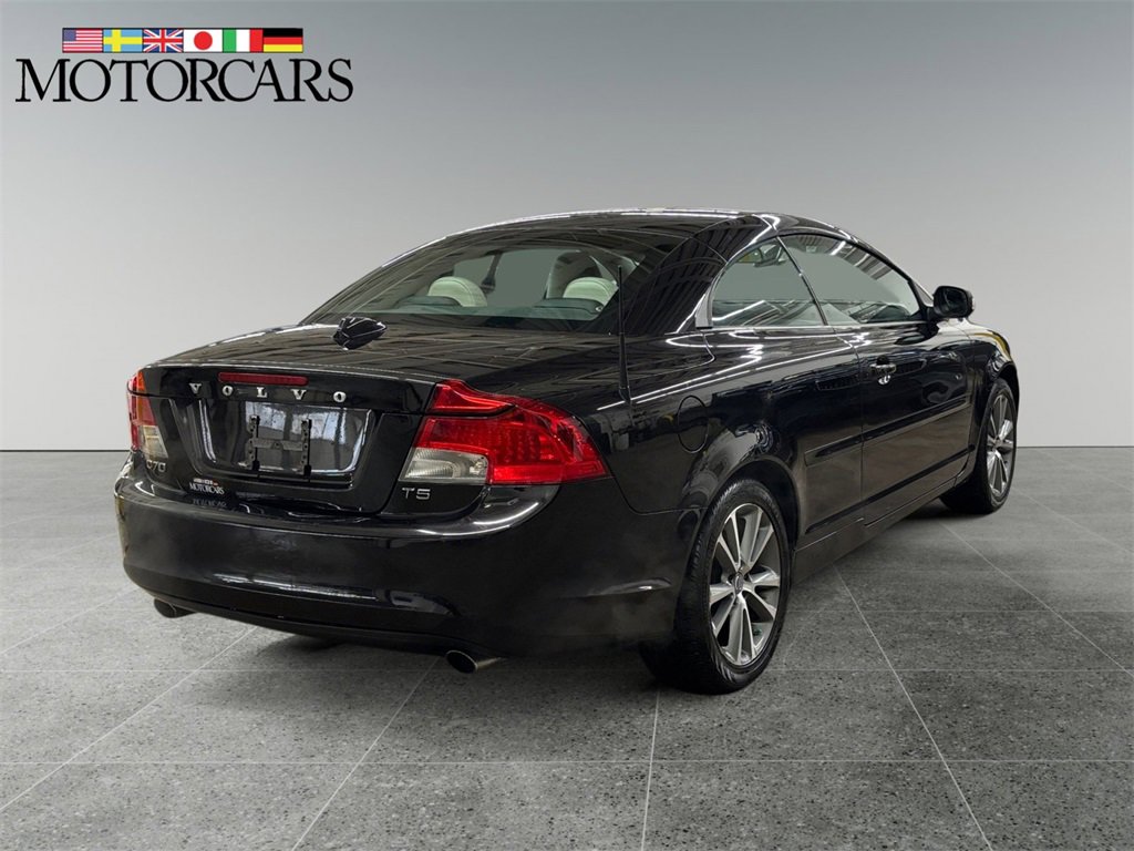 Used 2013 Volvo C70 T5 image 3