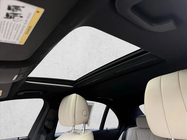 Used 2017 Mercedes-Benz E 300 image 14