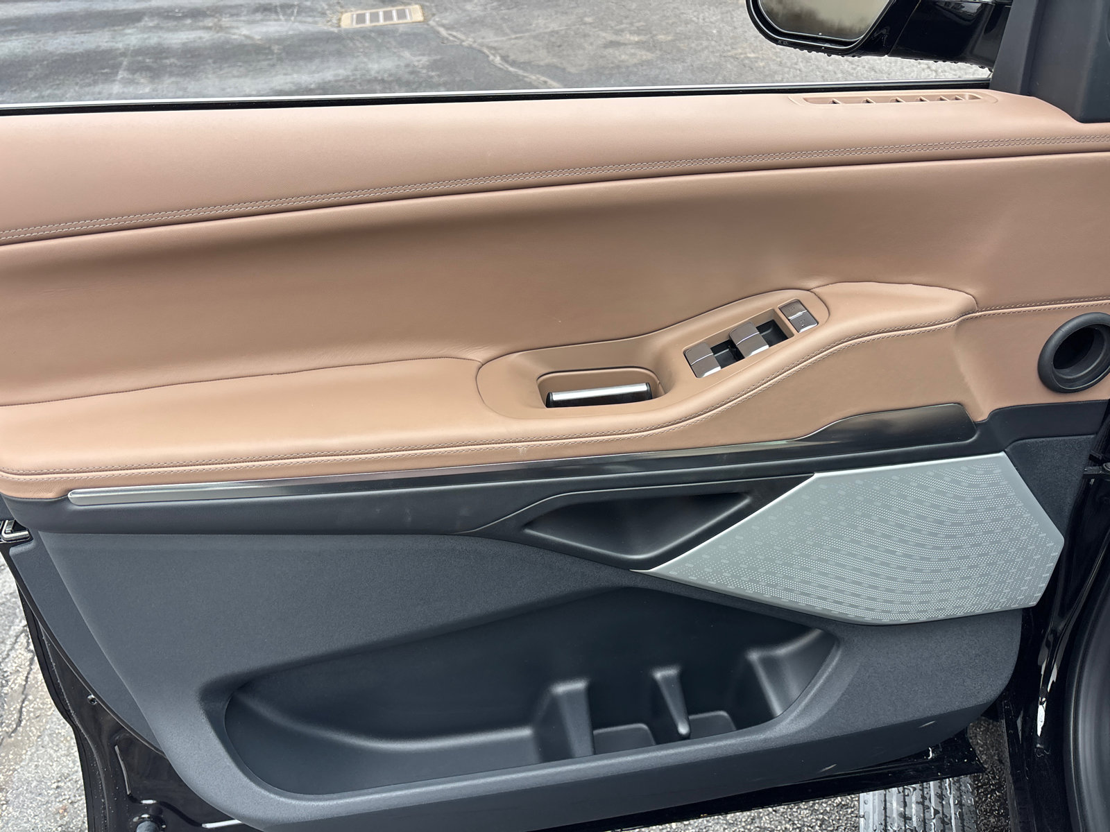 New 2026 Lincoln Navigator L Black Label AWD/4WD image 11