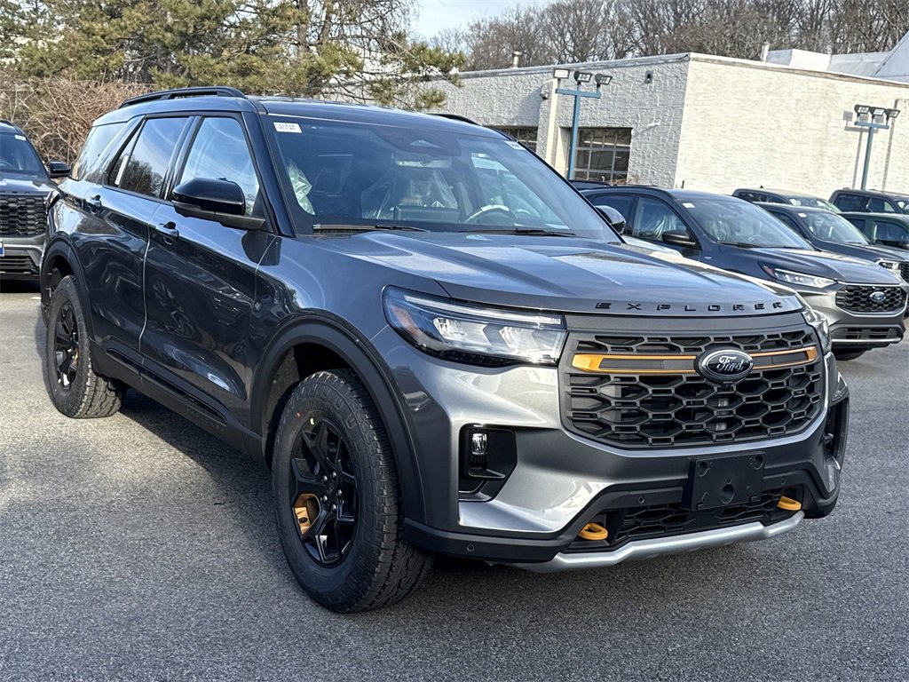 New 2026 Ford Explorer Tremor w/ Tremor Convenience Package image 1
