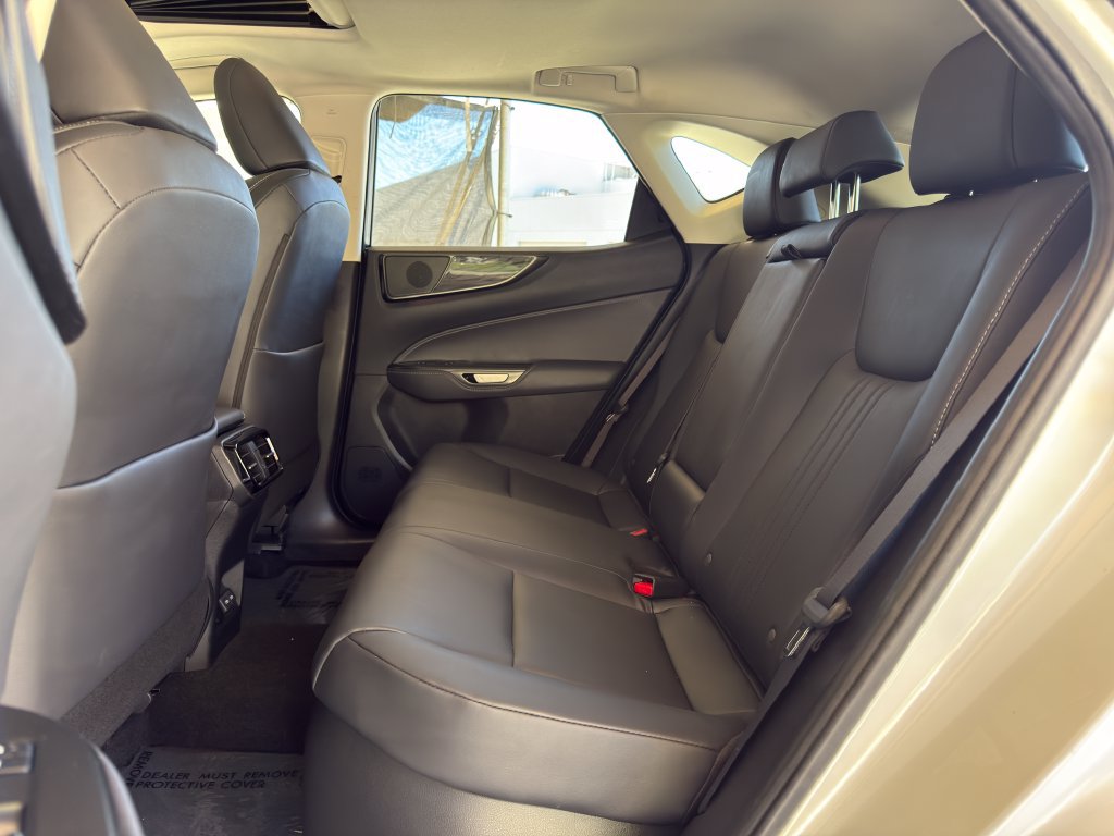 Used 2024 Lexus NX 350h AWD w/ Vision Package image 13