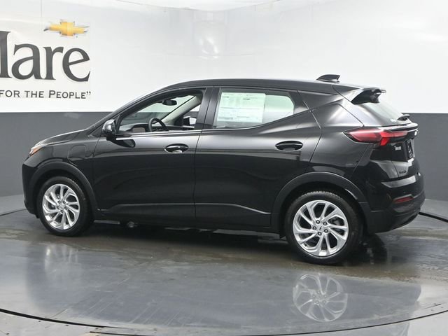 New 2027 Chevrolet Bolt LT w/ Comfort Package image 30