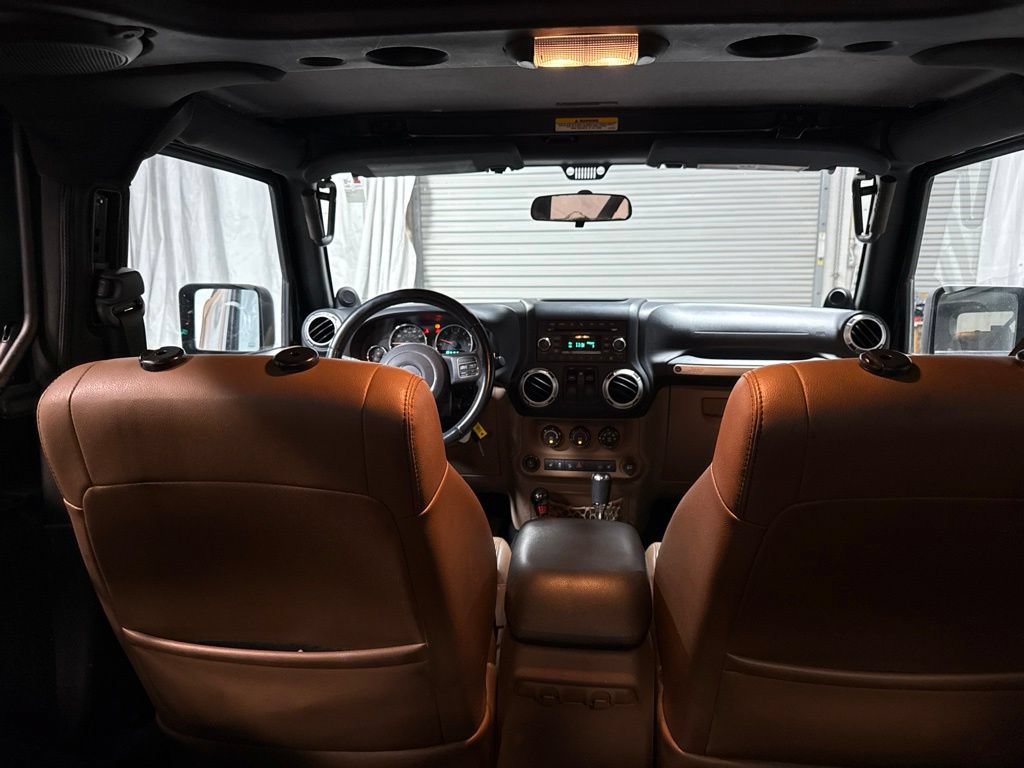 Used 2012 Jeep Wrangler Rubicon w/ PWR Convenience Group AWD/4WD image 16