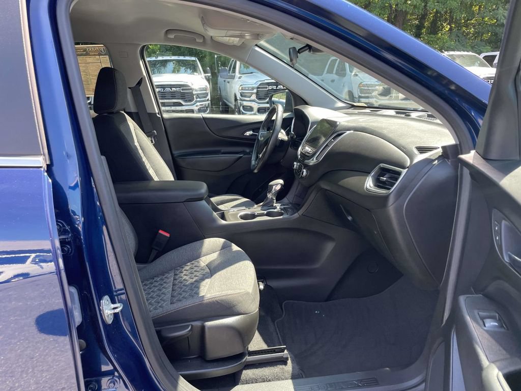 Used 2022 Chevrolet Equinox LT AWD/4WD image 15