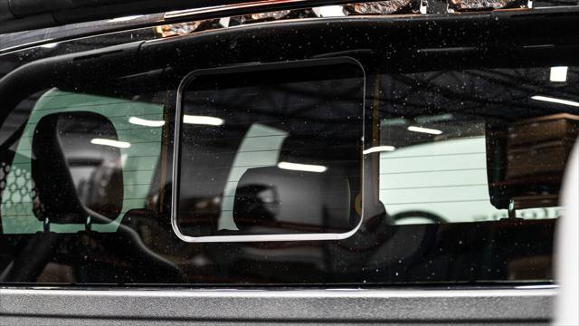 Used 2025 Ford F150 Lariat w/ Equipment Group 502A High image 11