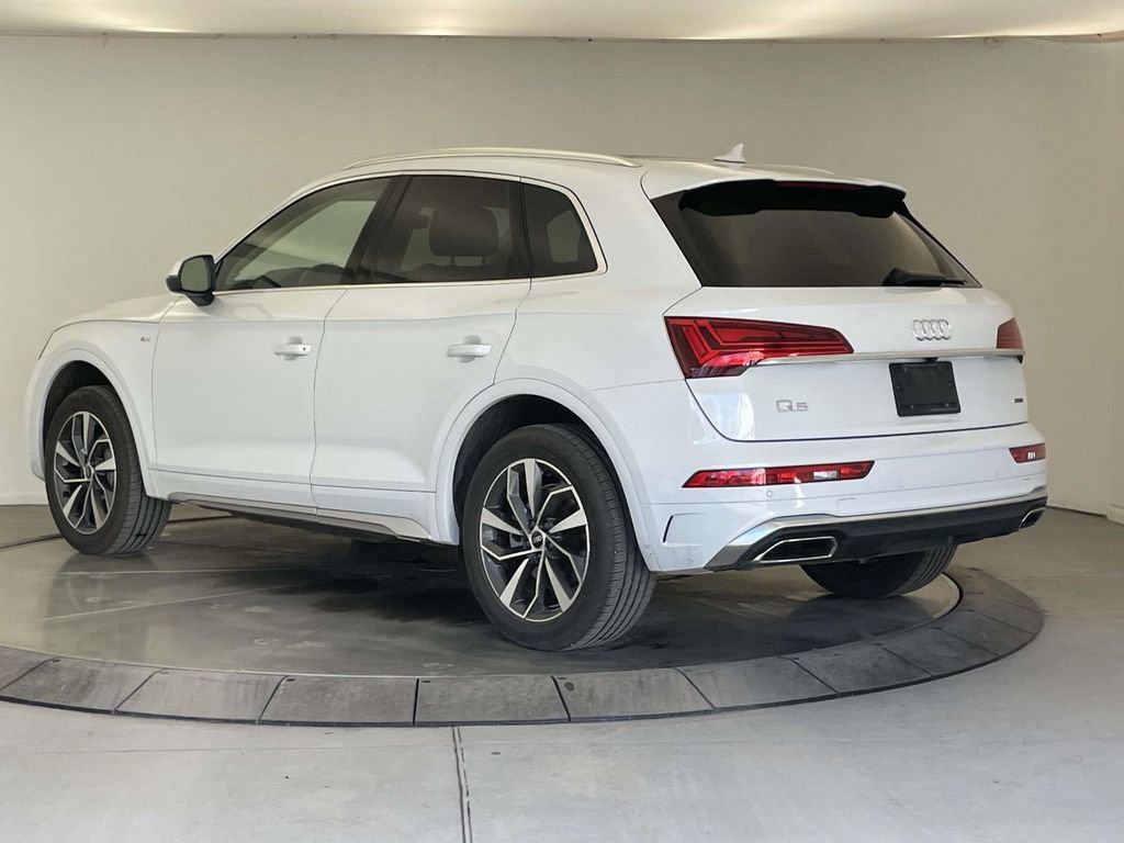 Certified 2023 Audi Q5 2.0T Premium Plus w/ Premium Plus Package image 3