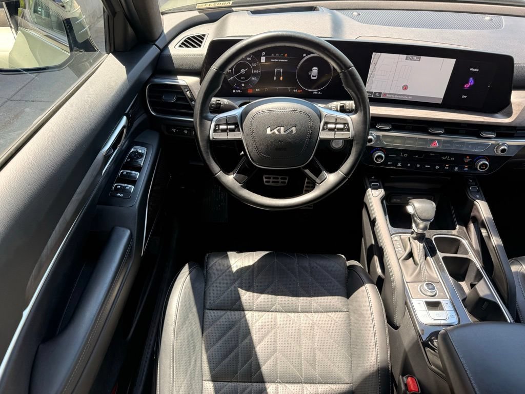 Certified 2025 Kia Telluride SX Prestige X-Line AWD/4WD image 25