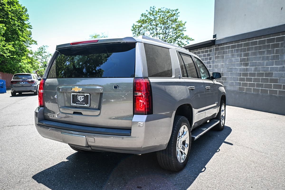 Used 2017 Chevrolet Tahoe LT w/ LT Signature Package AWD/4WD image 5