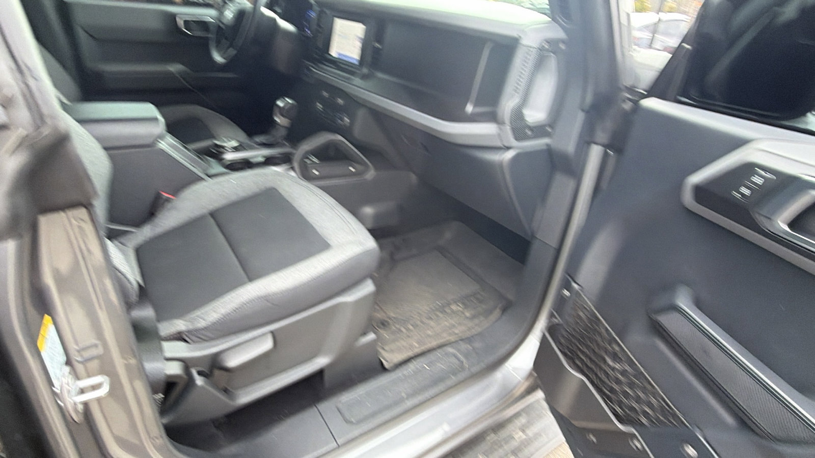 Used 2021 Ford Bronco Big Bend image 19