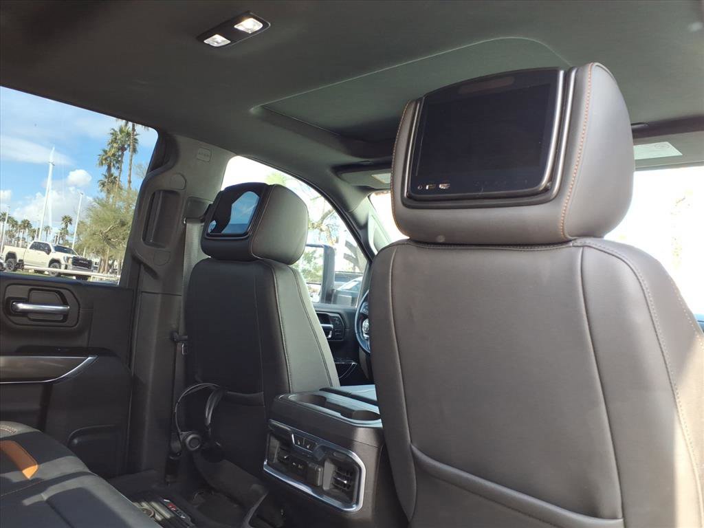 Used 2020 GMC Sierra 3500 AT4 w/ AT4 Premium Package image 13