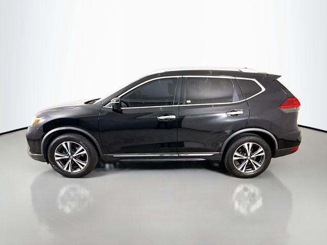 Used 2017 Nissan Rogue SL w/ SL Premium Package FWD image 4
