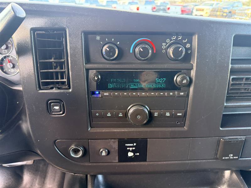 Used 2019 GMC Savana 2500 2500 w/ Driver Convenience Package image 22