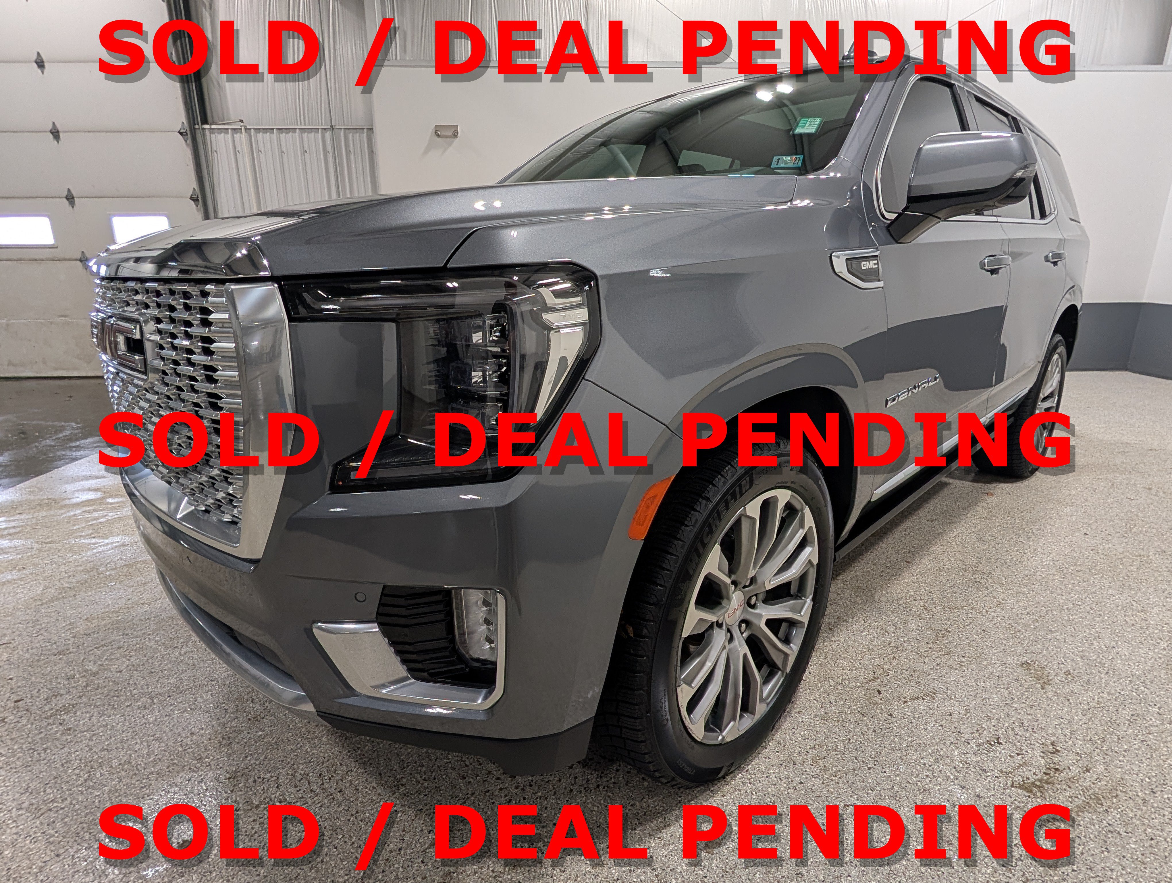 Used 2022 GMC Yukon Denali AWD/4WD image 6