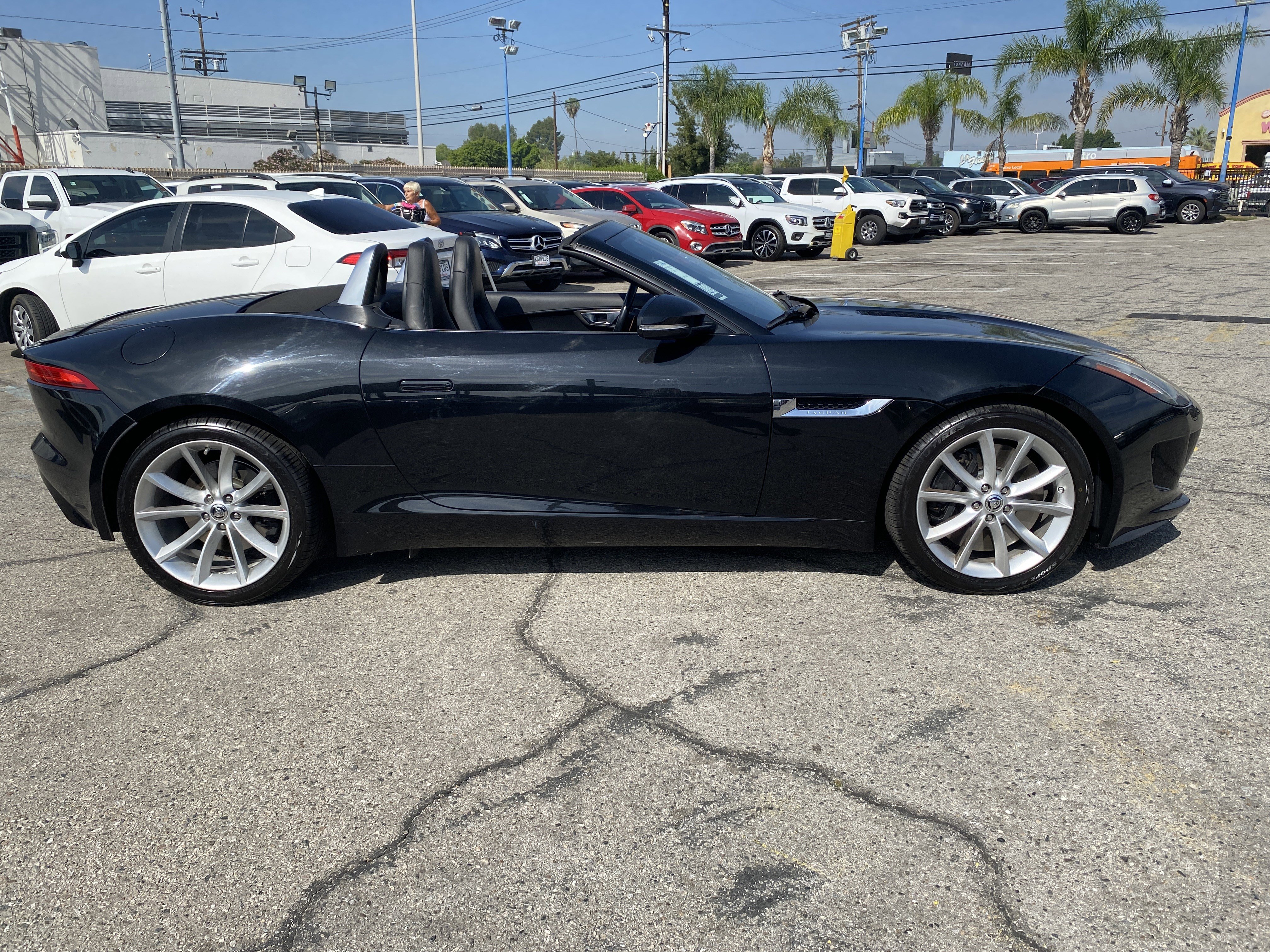 Used 2014 Jaguar F-TYPE S image 10