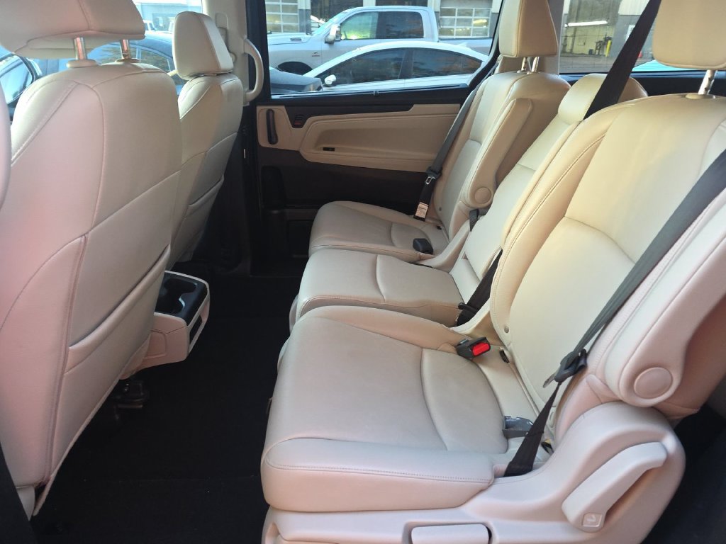 Used 2025 Honda Odyssey EX-L image 12