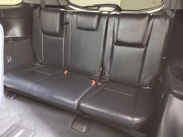 Used 2019 Toyota Highlander XLE FWD image 14