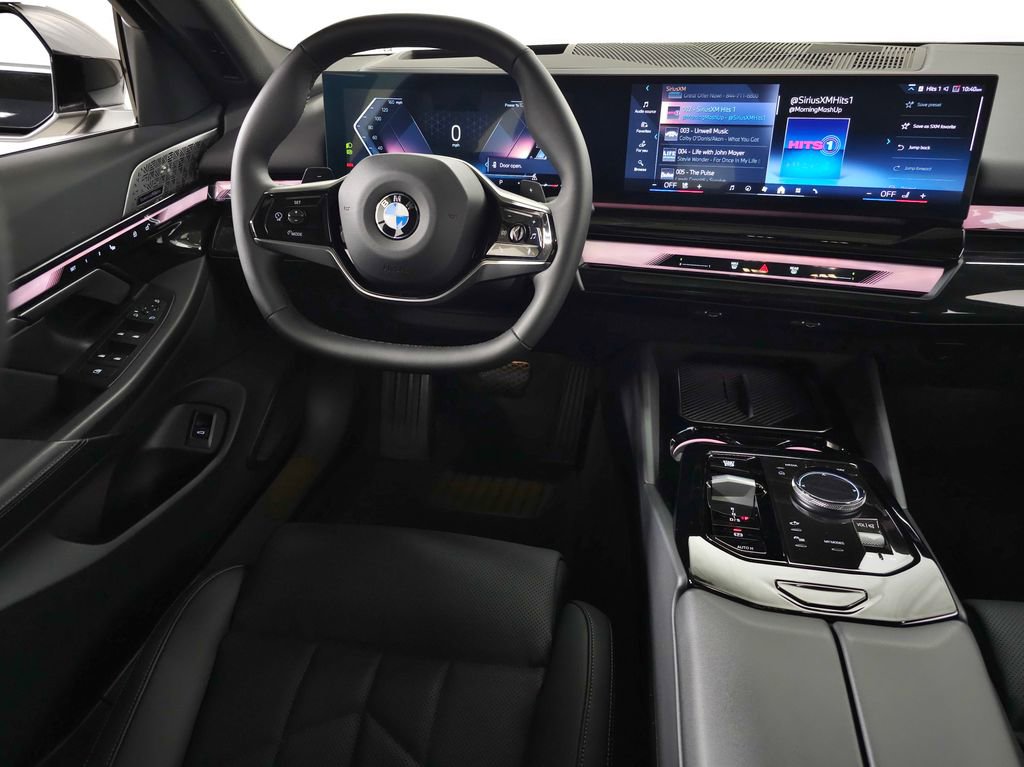 Used 2024 BMW 540i xDrive AWD/4WD image 18