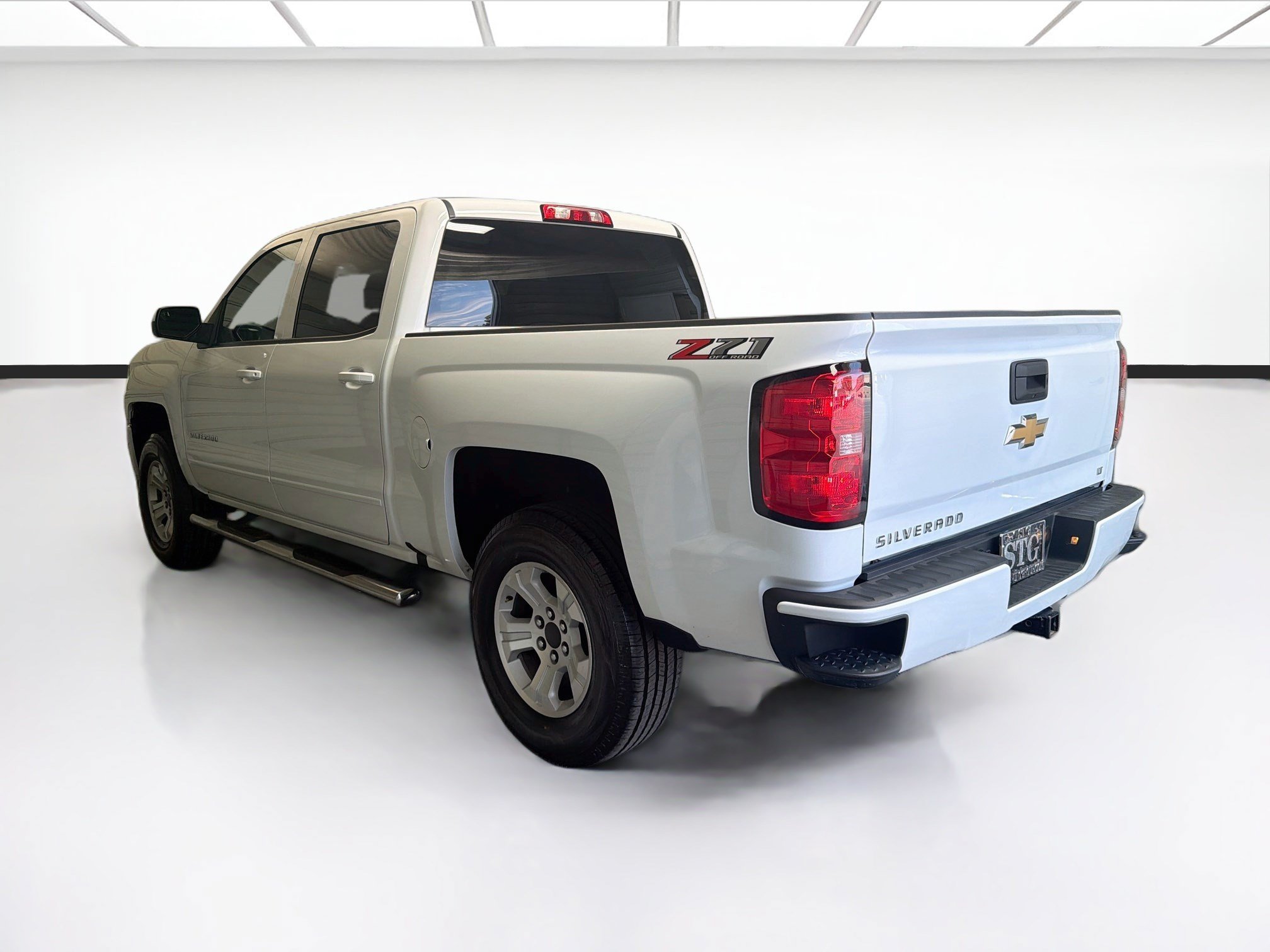 Used 2018 Chevrolet Silverado 1500 LT w/ All Star Edition AWD/4WD image 6