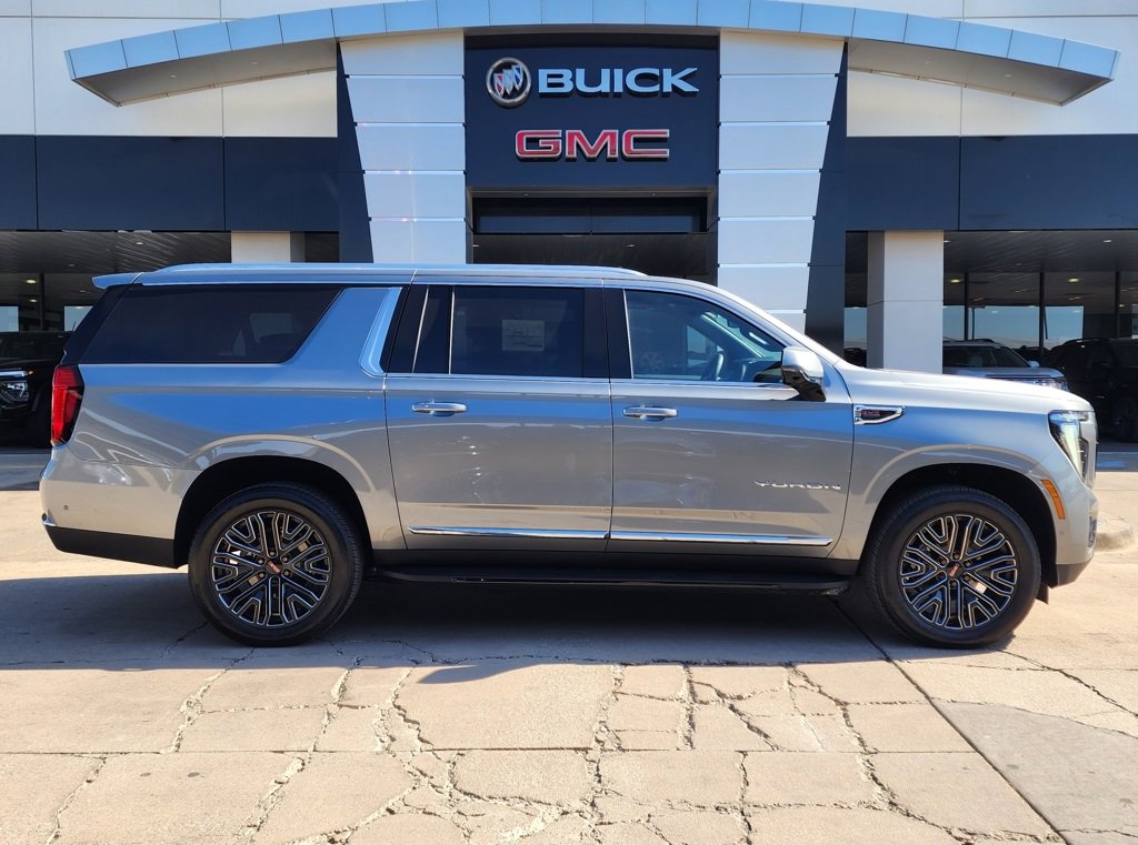 New 2026 GMC Yukon XL Elevation image 2