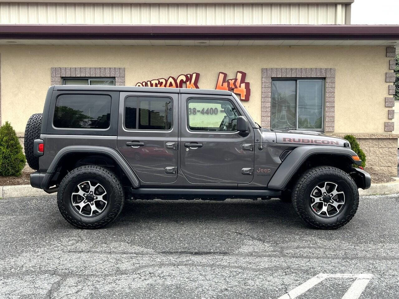Used 2021 Jeep Wrangler Unlimited Rubicon image 38