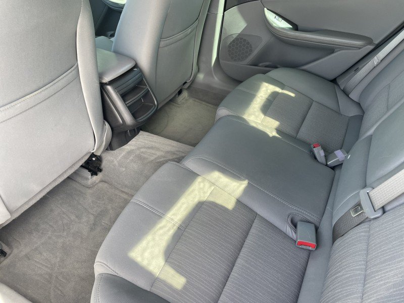 Used 2015 Chevrolet Impala LS w/ LS Convenience Package FWD image 12