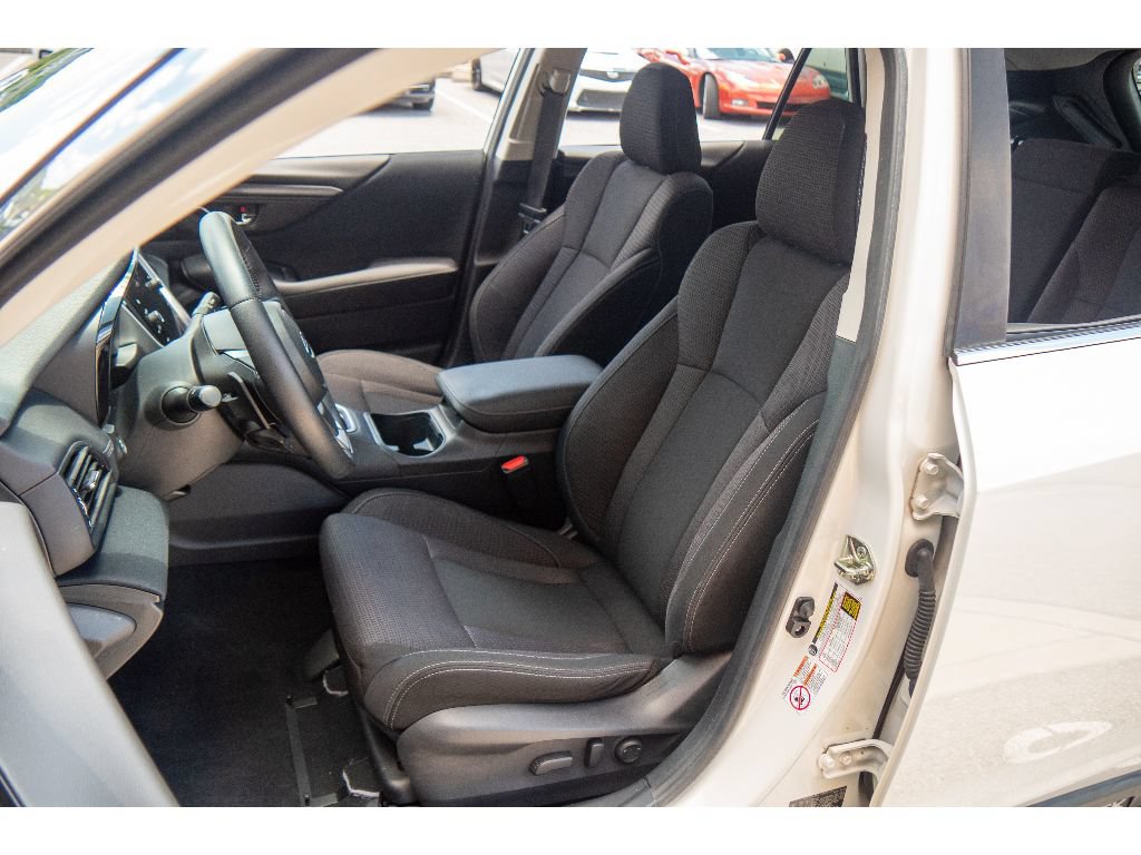 Used 2020 Subaru Outback Premium AWD/4WD image 11