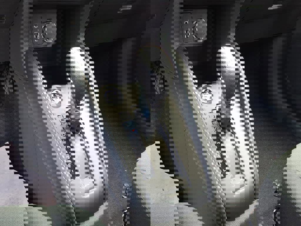 New 2025 Nissan Kicks Play S image 11