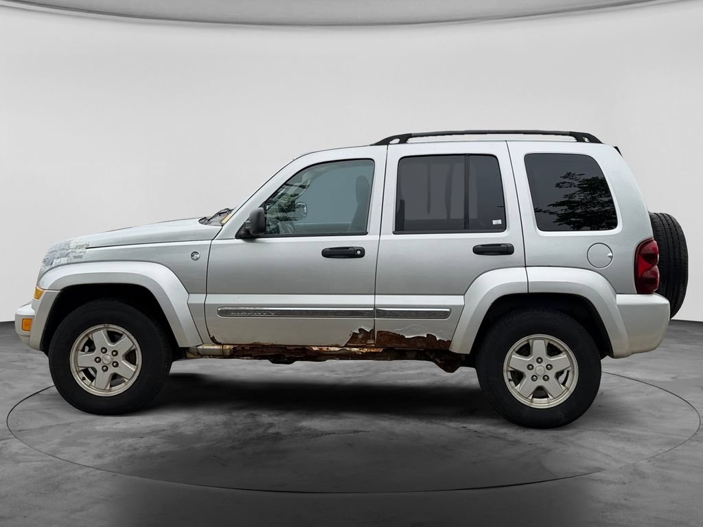 Used 2006 Jeep Liberty Sport AWD/4WD image 6