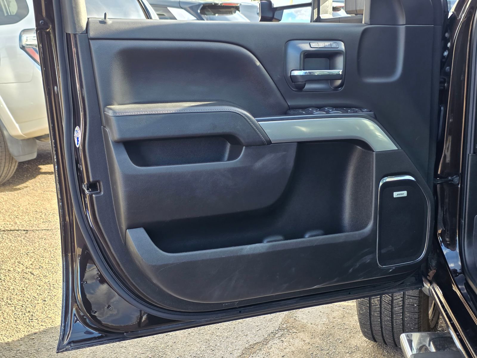 Used 2019 Chevrolet Silverado 2500 LTZ w/ Duramax Plus Package image 18