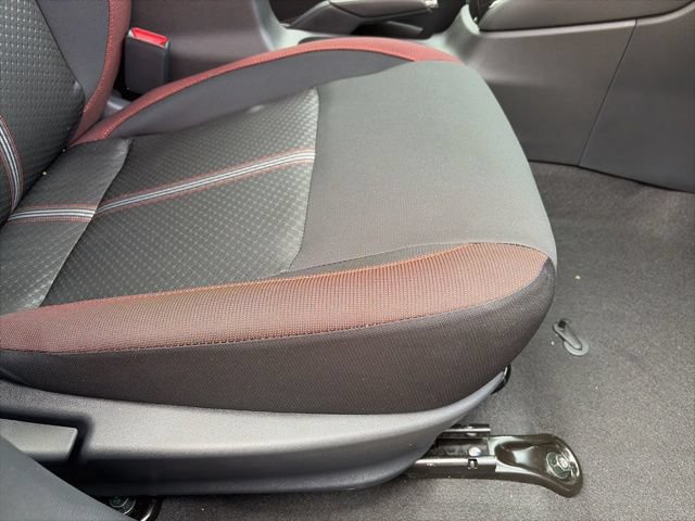 New 2025 Nissan Versa SR w/ Trunk Package FWD image 21