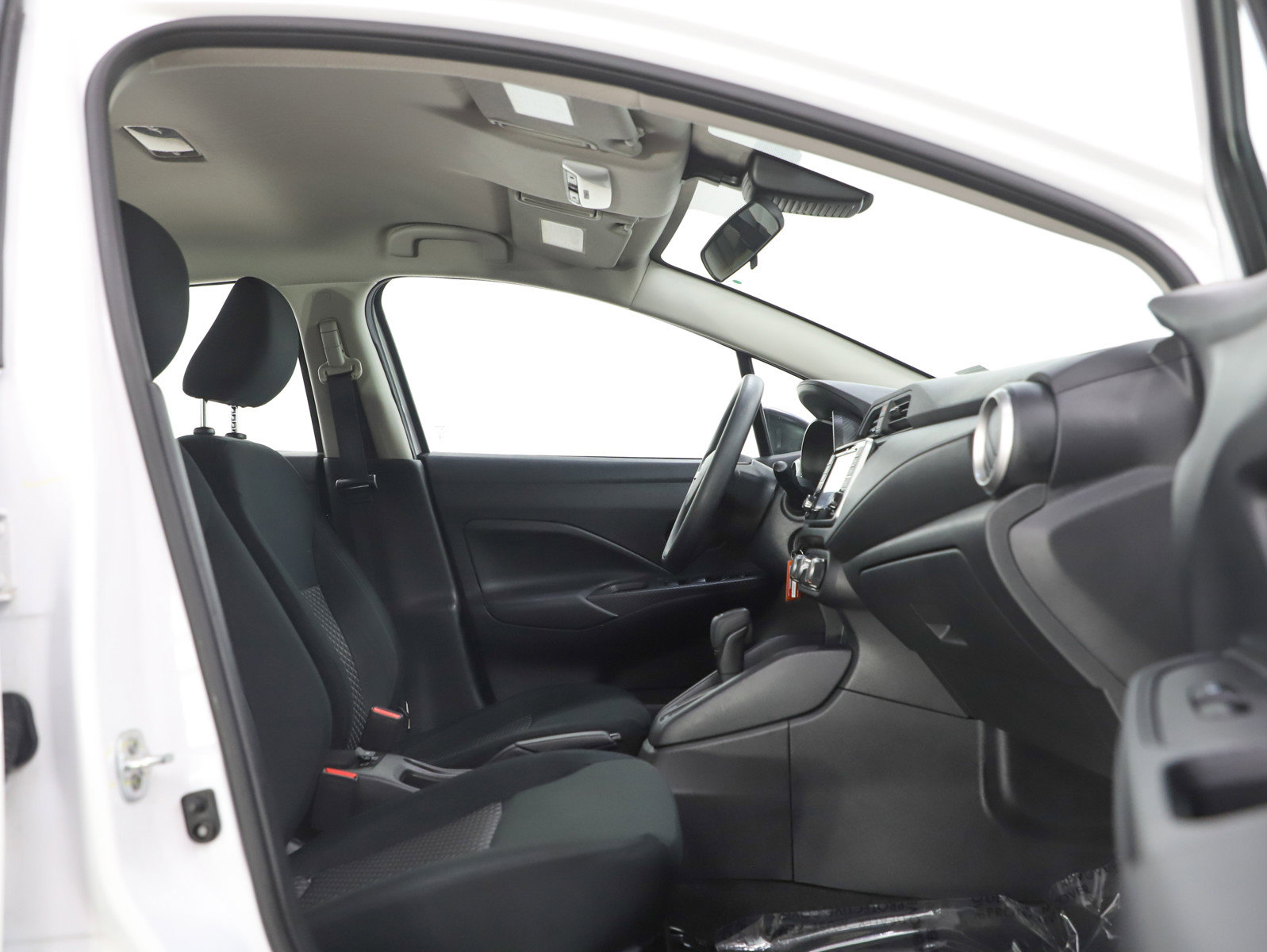 Used 2024 Nissan Versa S w/ Trunk Package image 11