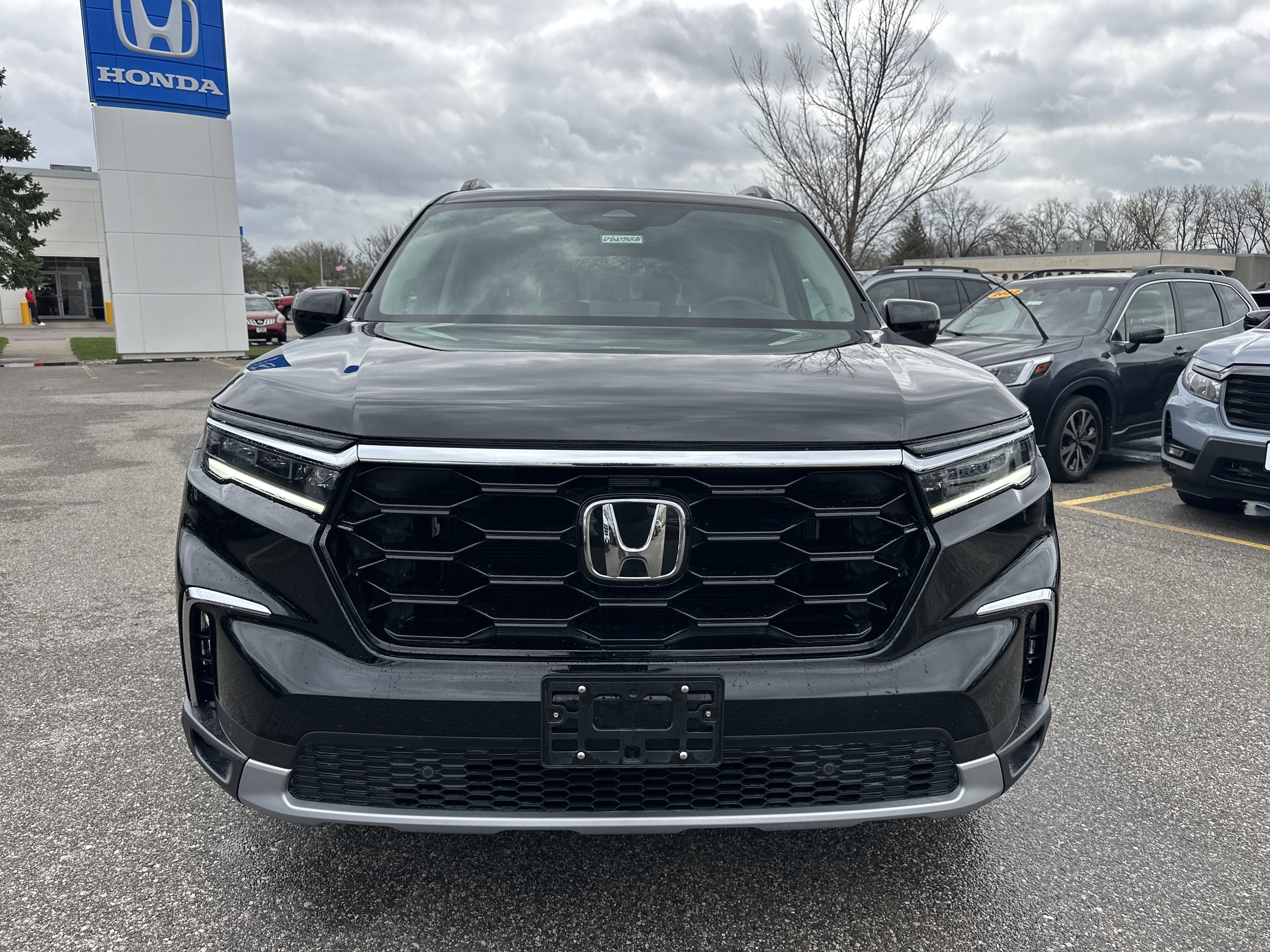 Certified 2023 Honda Pilot Touring image 8