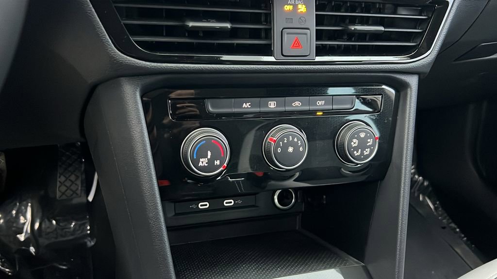 New 2026 Volkswagen Taos S image 23