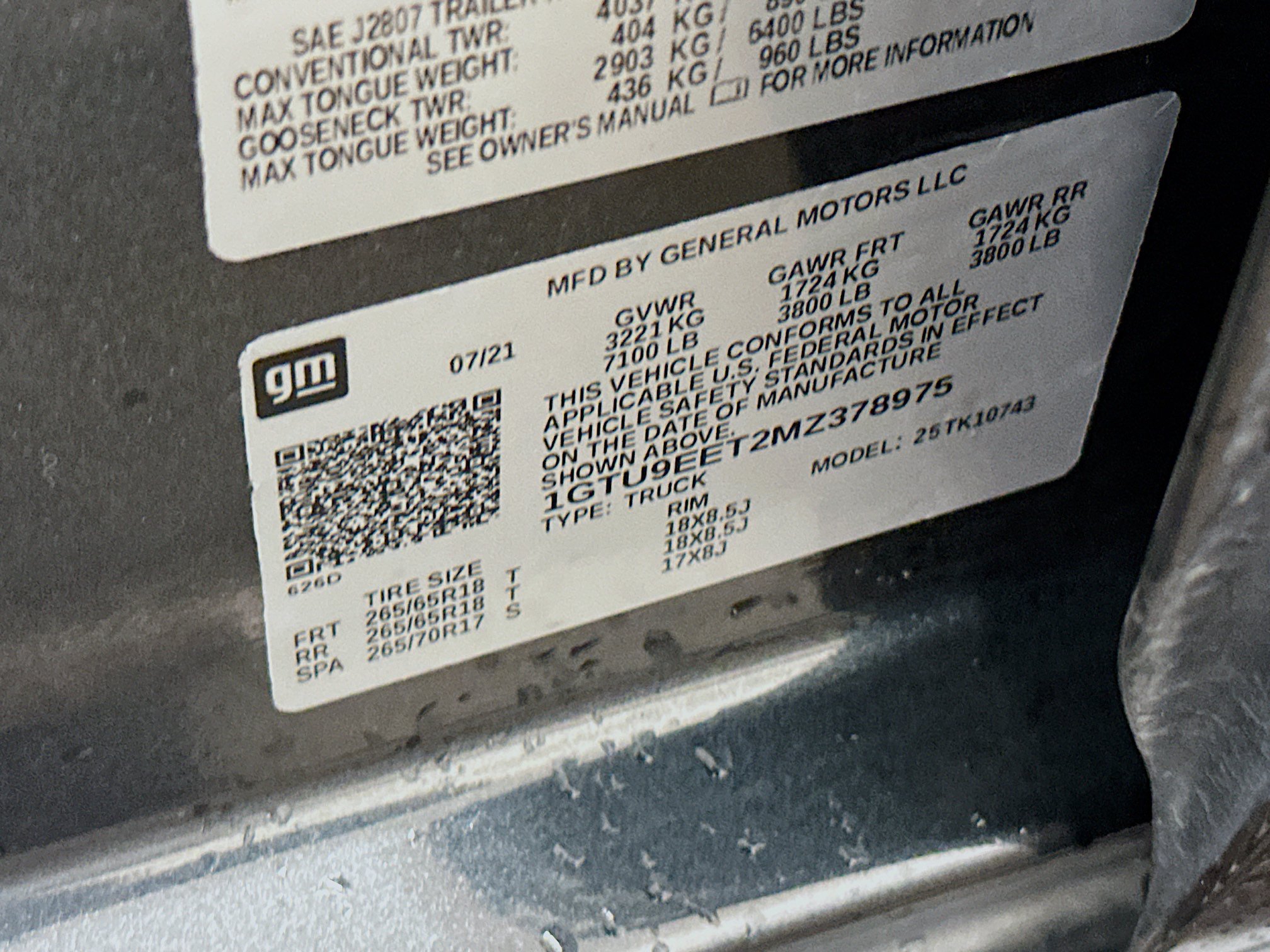 Used 2021 GMC Sierra 1500 AT4 AWD/4WD image 12