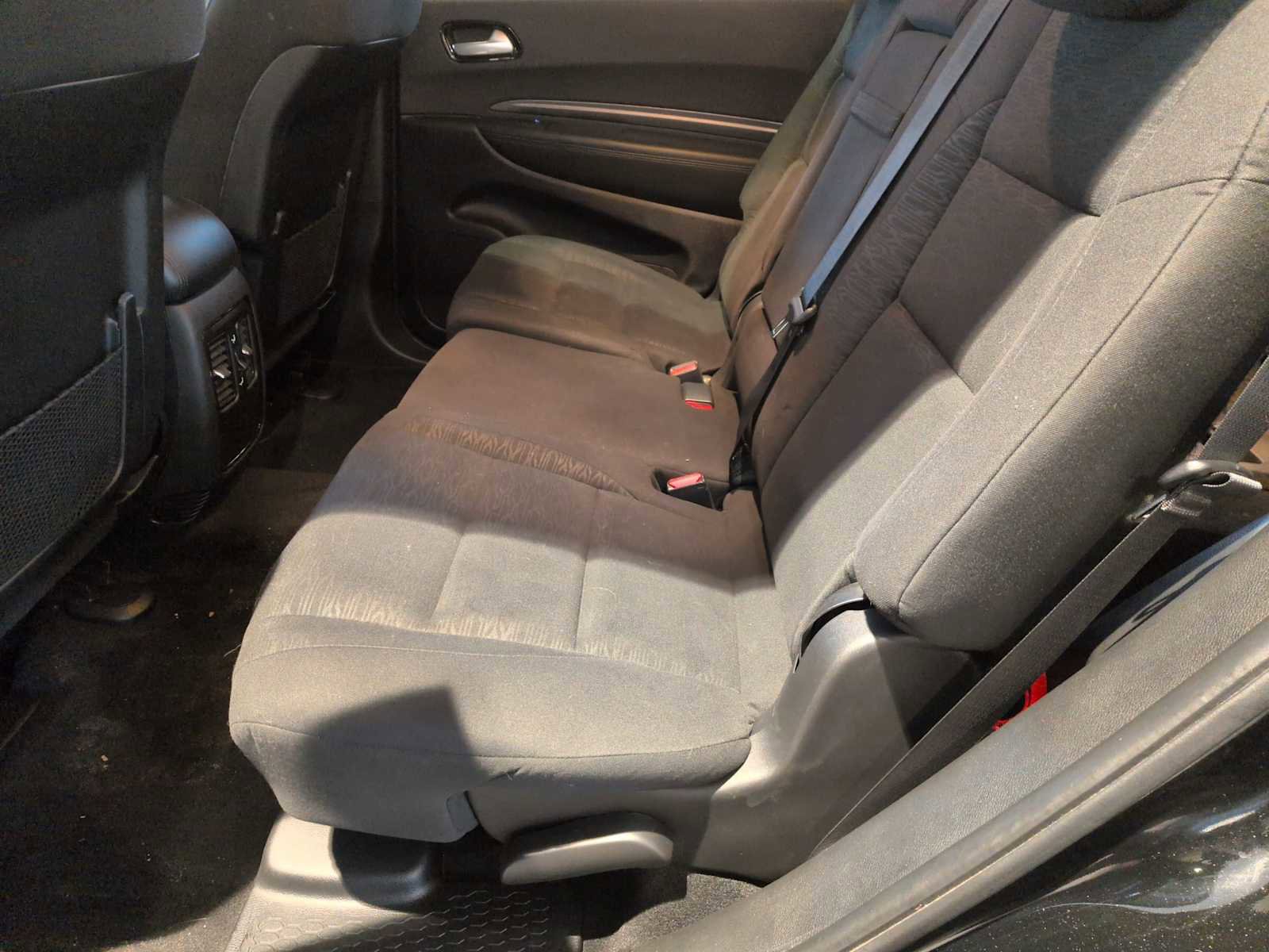 Used 2022 Dodge Durango SXT image 19