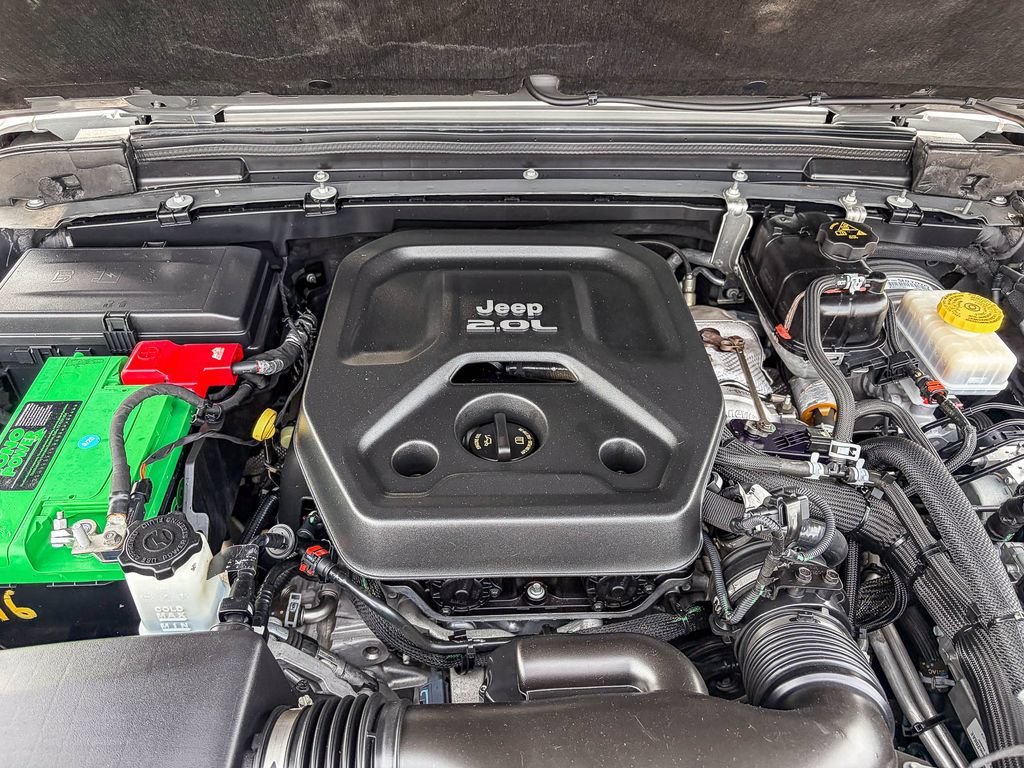 Used 2019 Jeep Wrangler Unlimited Sahara AWD/4WD image 55